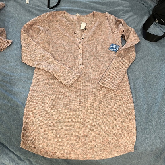 Free People Henley Thermal Top in Pink - Picture 2 of 6